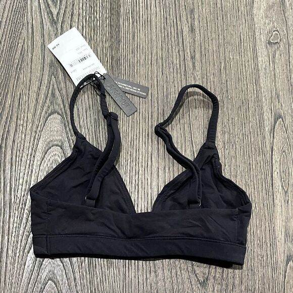 NWT Skims Fits Everybody Triangle Bralette Black Onyx XXS - Picture 4 of 4